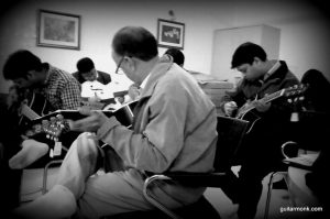 Guitar Classes in Kohat Enclave Delhi